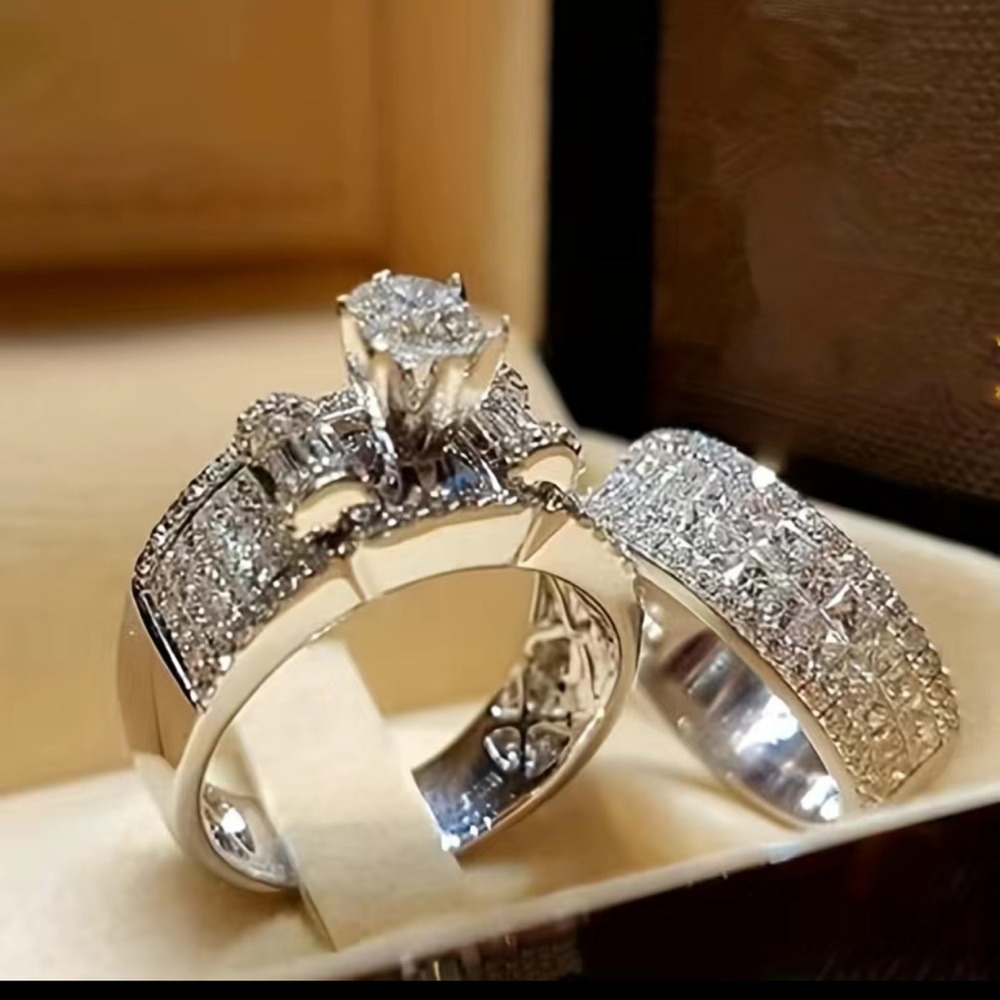 💎✨ 2-Piece Luxury Artificial Diamond Zircon Engagement Rings